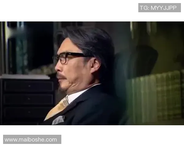 韩国足球明星面罩背后的故事与坚持精神